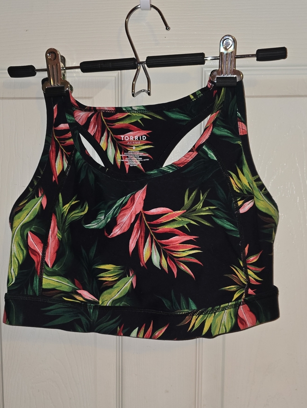 torrid‎ Tropical Leaf Print Racerback Sports Bra in Black, Pink & Green